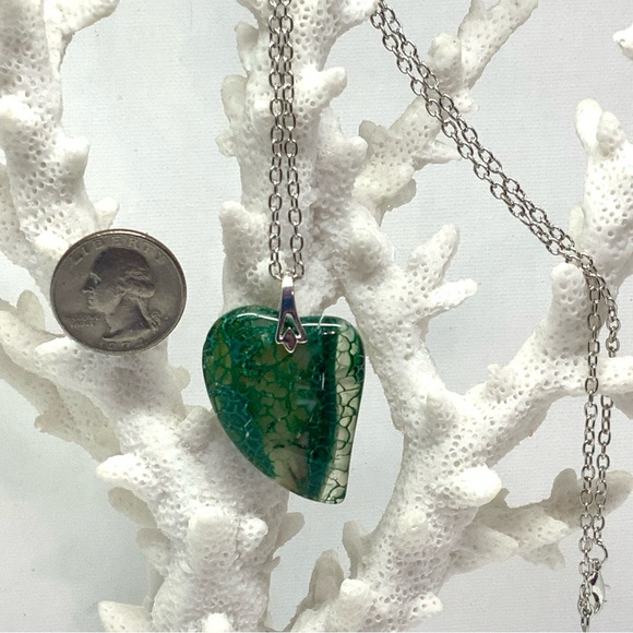 Green Dragon Veins Agate Heart Necklace - Stainless Steel Plated Chain Handmade - Picture 3 of 12